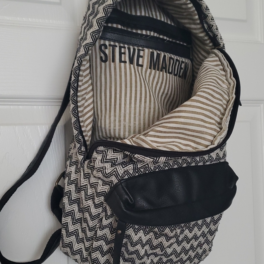 Medium Sized Backpack - image 2